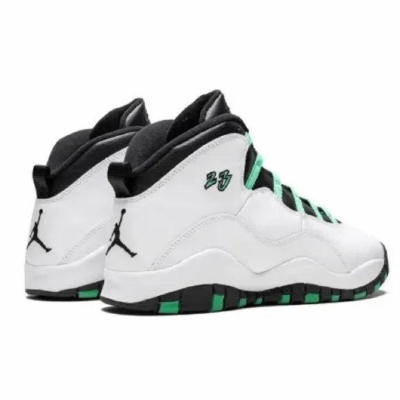 NEW IN BOX Air Jordan 10 Retro 30th GG Youth Sneakers - Picture 2 of 7